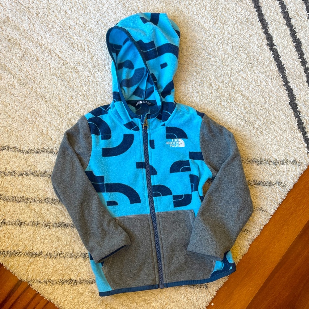Awesome 4T North Face fleece like new